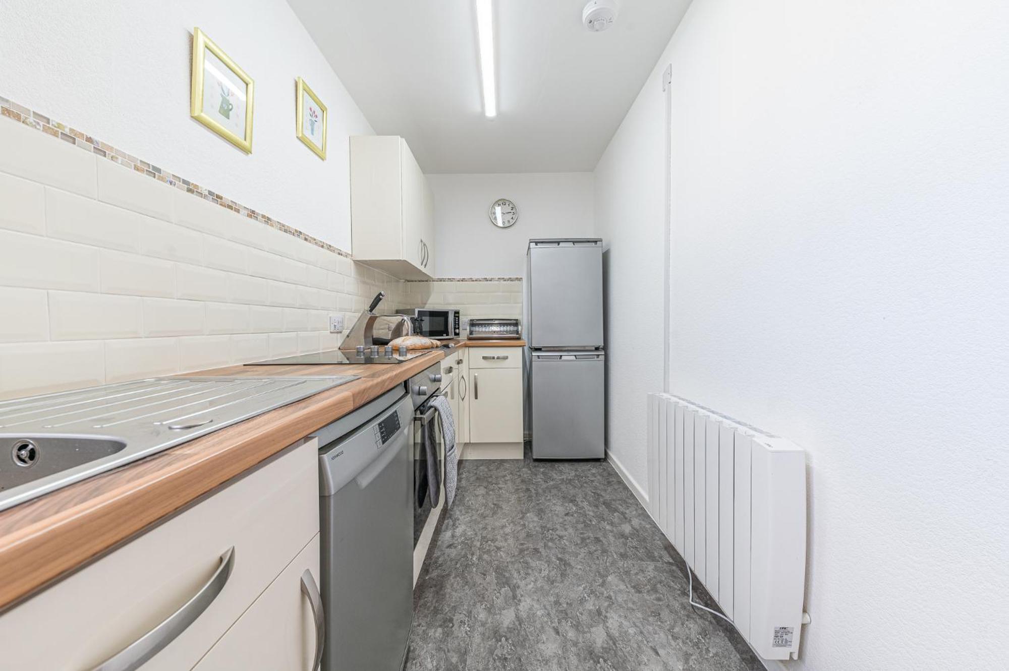 Two Minute Walk From The World Of Beatrix Potter, With Parking Apartment Bowness-on-Windermere