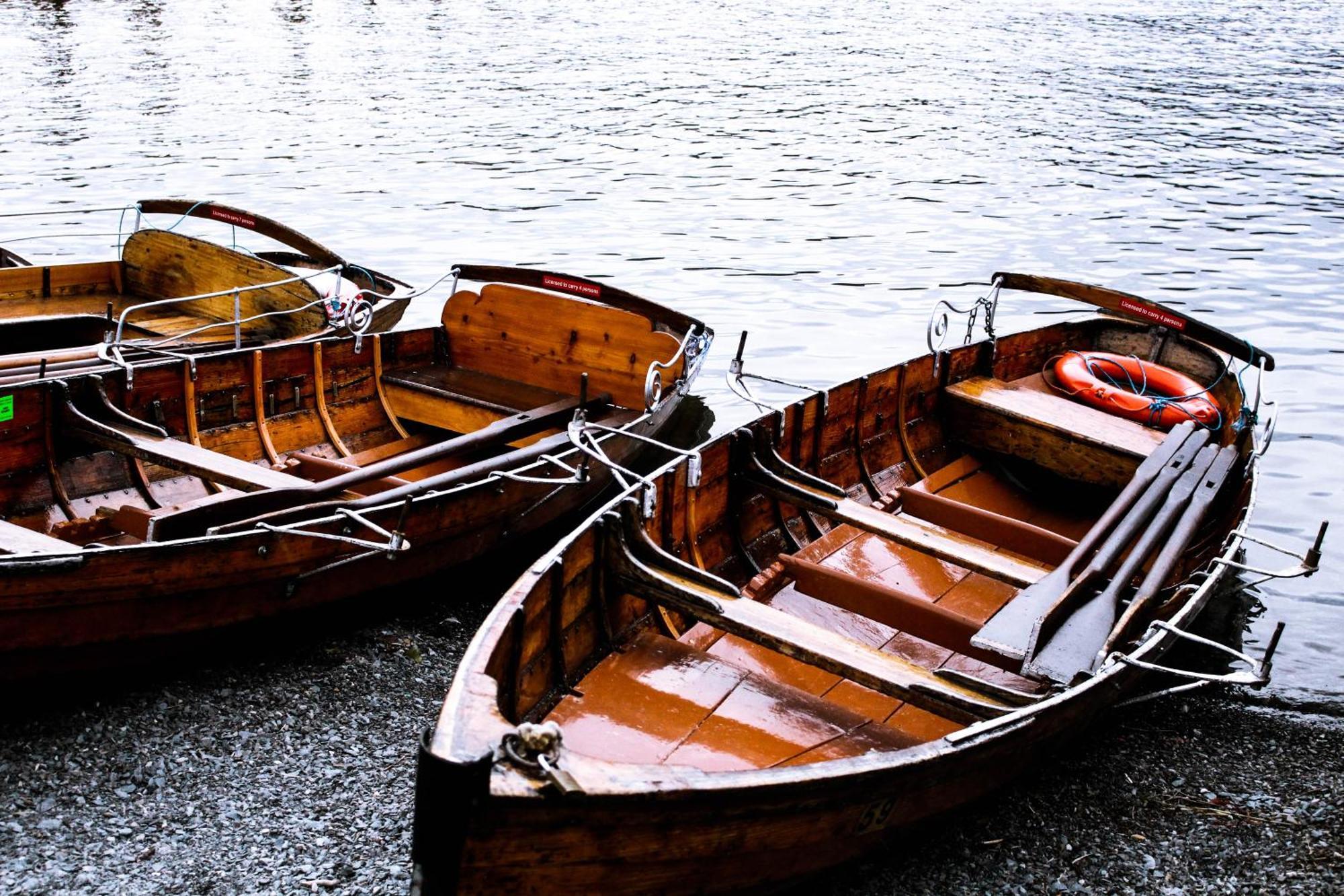 Two Minute Walk From The World Of Beatrix Potter, With Parking Bowness-on-Windermere