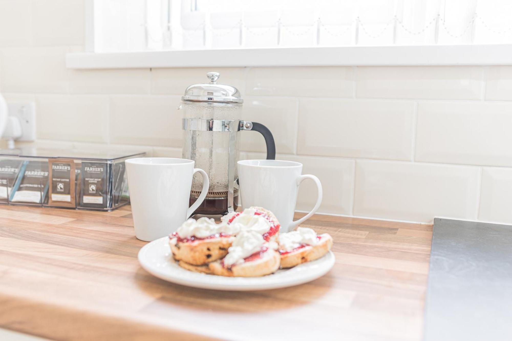 Apartment Two Minute Walk From The World Of Beatrix Potter, With Parking Bowness-on-Windermere